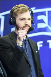 Wolfjpg — StarCraft II Casters option 52