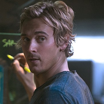 Promowick2x14jpg — The 100 option 35