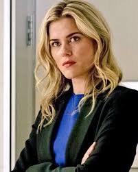 Trish Walker Defendersjpg — The Defenders Main Characters option 15