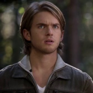 Vzuolgje400x400jpg — TVD Universe Characters option 67