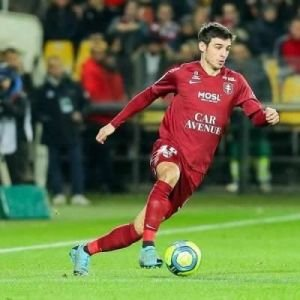 6cdc1520 A116 45f2 8e1e D8ce13efde88jpeg — Twittos FC Metz option 7