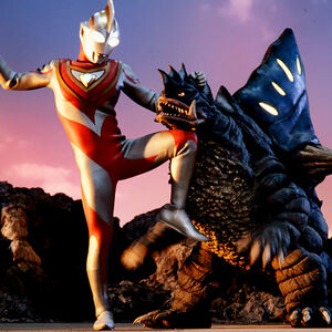 Zonnel Iijpg — Ultraman Gaia Kaijus option 65