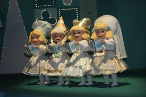 Small Worldjpg — WDW Animatronic Figures option 30