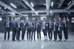 7295cb38a1e486b690928498216c5c6d271f42b4r1 736 490v2uhqjpg — who owned each exo era option 5