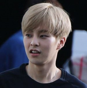 Zz1560294473rererjpg — Xiumin's hairstyles option 44