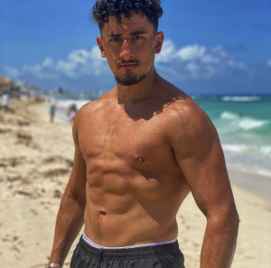 E3drvziweaua7vfjpg — YouTube/TikTok Boxers 2021! option 8