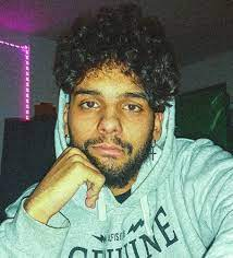 Zz1645230252cachondojpg — YOUTUBERS ARGENTINA option 4
