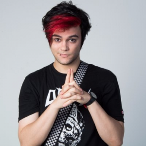 Zz1645303867veditojpg — YOUTUBERS ARGENTINA option 106