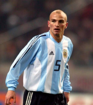 8f6af79cf71b5b8dd6be449751b4737f — Mejores jugadores de la selección Argentina option 7