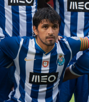 Zzzzz 1708957112luchogonzlezfcporto2013 — Mejores jugadores de la selección Argentina option 41