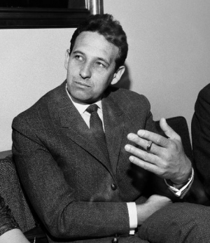Andrzej Wajda — Directores de cine option 50