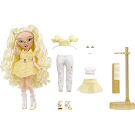 Delilah Fields Signature Rainbow High 1 — All Rainbow High Universe Dolls option 81