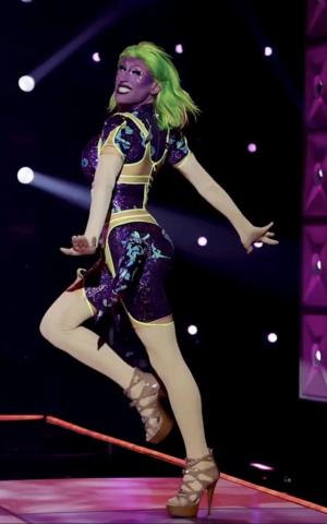 Amandatorimeatingruvealyourselflook2 — RuPaul's Drag Race Season 16 Runways Ranked option 29