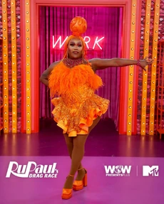Mhi27yaimanle27paigeentrancelook — RuPaul's Drag Race Season 16 Runways Ranked option 20