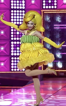 Nymphiawindmadeyalook2look — RuPaul's Drag Race Season 16 Runways Ranked option 37