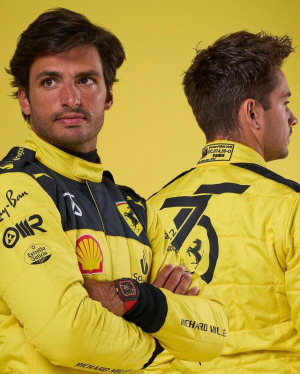 Monza 2022 — Ferrari F1 Race Suits 2019-2024 option 11