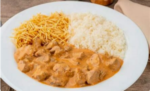 Strogonoffpng — Brazilian food option 54