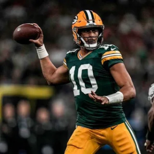 Img1611 — NFL QBs 2026-2027 option 25