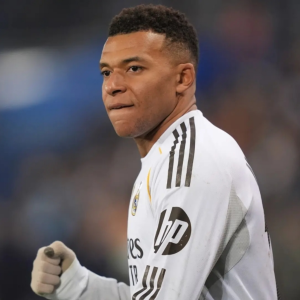 Mbappe — Mejores Jugadores 2026 option 21