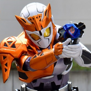 24 Valkyrie — All Female Kamen Riders option 26
