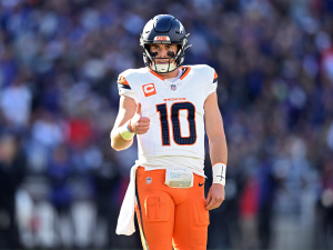 Bo Nix — NFL QB's 2026-2027 option 3