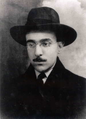 Zzzzz 1725473369fernando Pessoa — World Thinkers (Theoreticeans, Writers, Poets, etc) option 54
