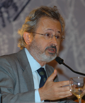 Zzzzz 1725473373viveiros De Castro — World Thinkers (Theoreticeans, Writers, Poets, etc) option 94