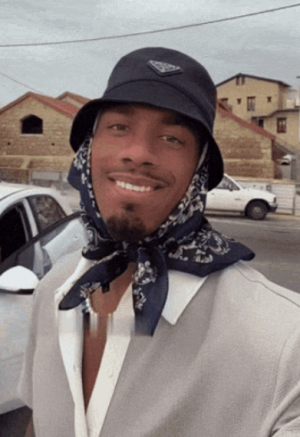 Kumalala Light Skin Meme GIF - Kumalala Light Skin Meme Light Skin -  Discover & Share GIFs