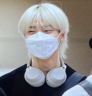 1jpg — straykids hairstyle era's option 2