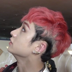 On Twitterpng — straykids hairstyle era's option 4