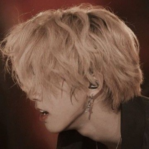 Han Jisungjpg — straykids hairstyle era's option 29