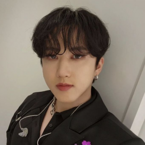 Seo Changbin Skz Stray Kids Selca Icon Pfp Kpopjpg — straykids hairstyle era's option 45