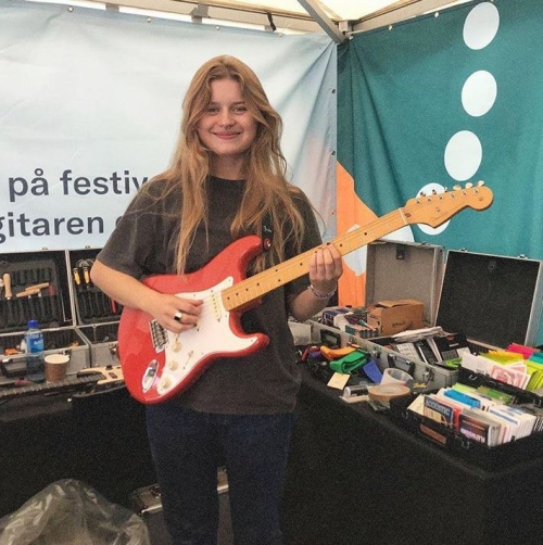 Create a All Girl in Red songs Tier List TierMaker