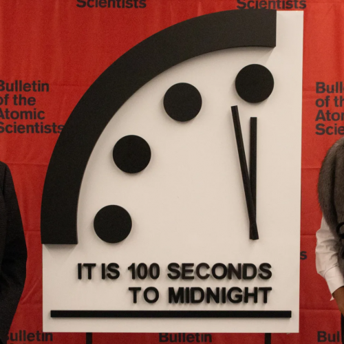 Судный час часы. Часы Судного дня 2020. Стрелки часов Судного дня. Часы Судного дня 100 секунд. Часы Судного дня сейчас.