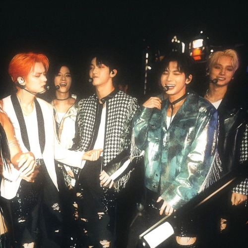 Create a kpop groups based on music Tier List - TierMaker