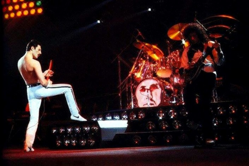 Create a Queen hot space tour Tier List TierMaker