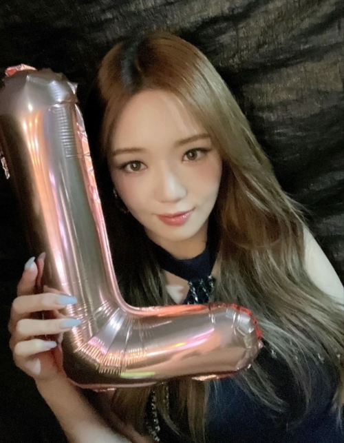 ranking k-pop lightsticks Tier List (Community Rankings) - TierMaker