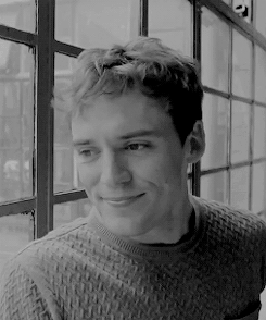 Create a Sam Claflin's Movies Tier List - TierMaker