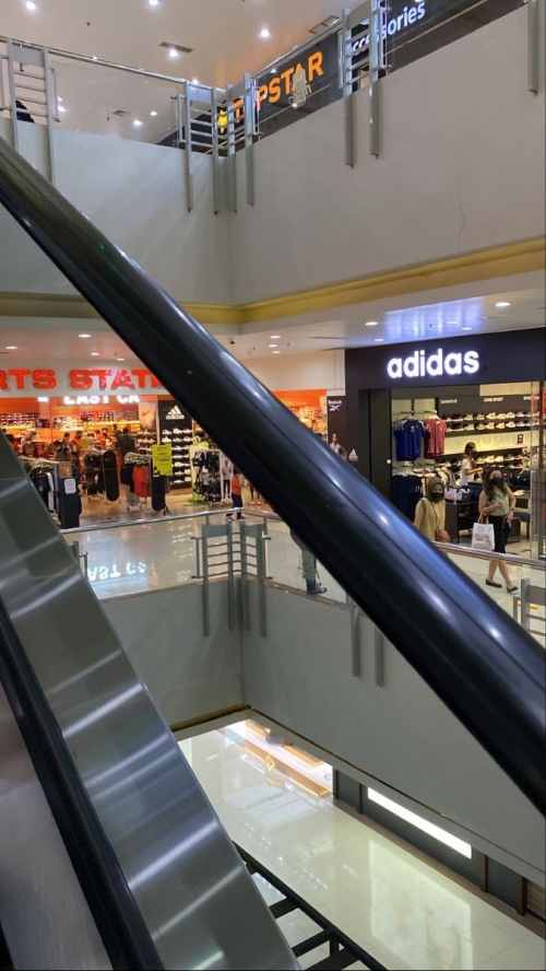 Create a Stores (clothes and brands) Tier List TierMaker