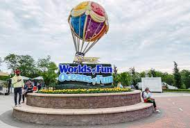 worlds of fun rides closed today